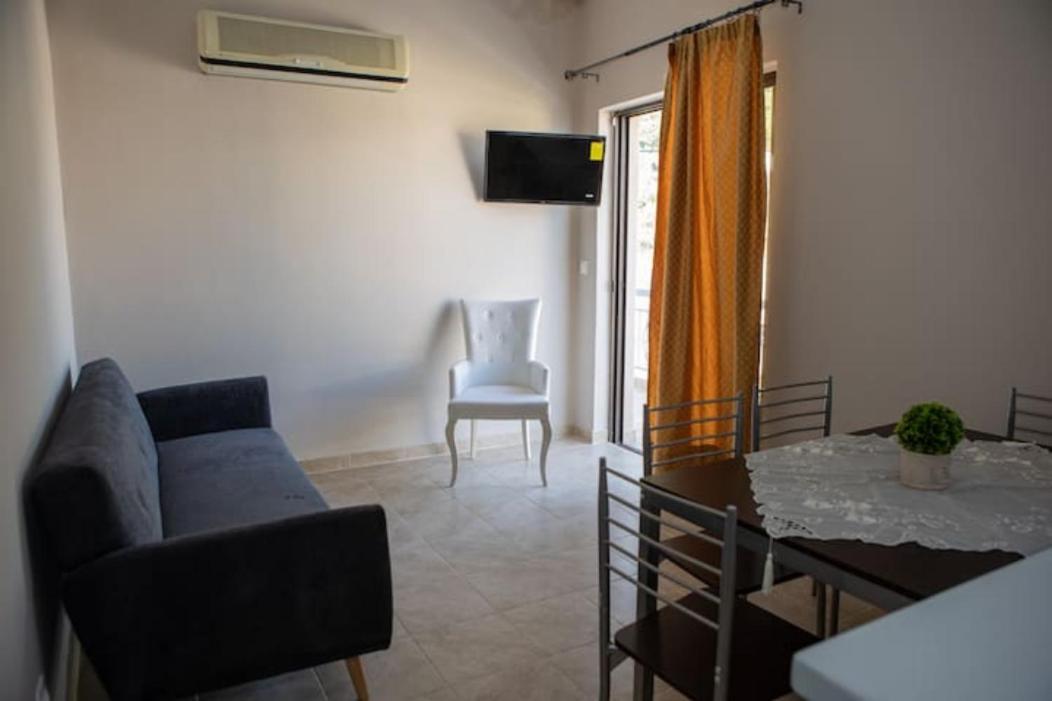 Apartment Vasileiou Kamena Vourla